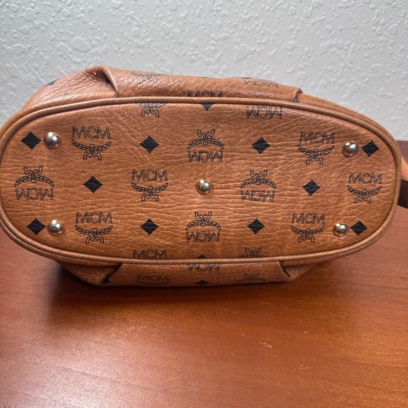 MCM Cognac Leather Hobo Bag - Picture 4 of 15